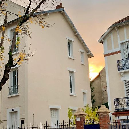 La Villegiature Vichy Exterior photo